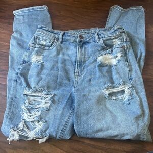 American Eagle Outfitters Light Blue Distressed Boyfriend Jeans